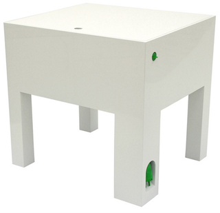 Illustration for article titled Powerwise Desk Is a Giant Gadget Charging Station